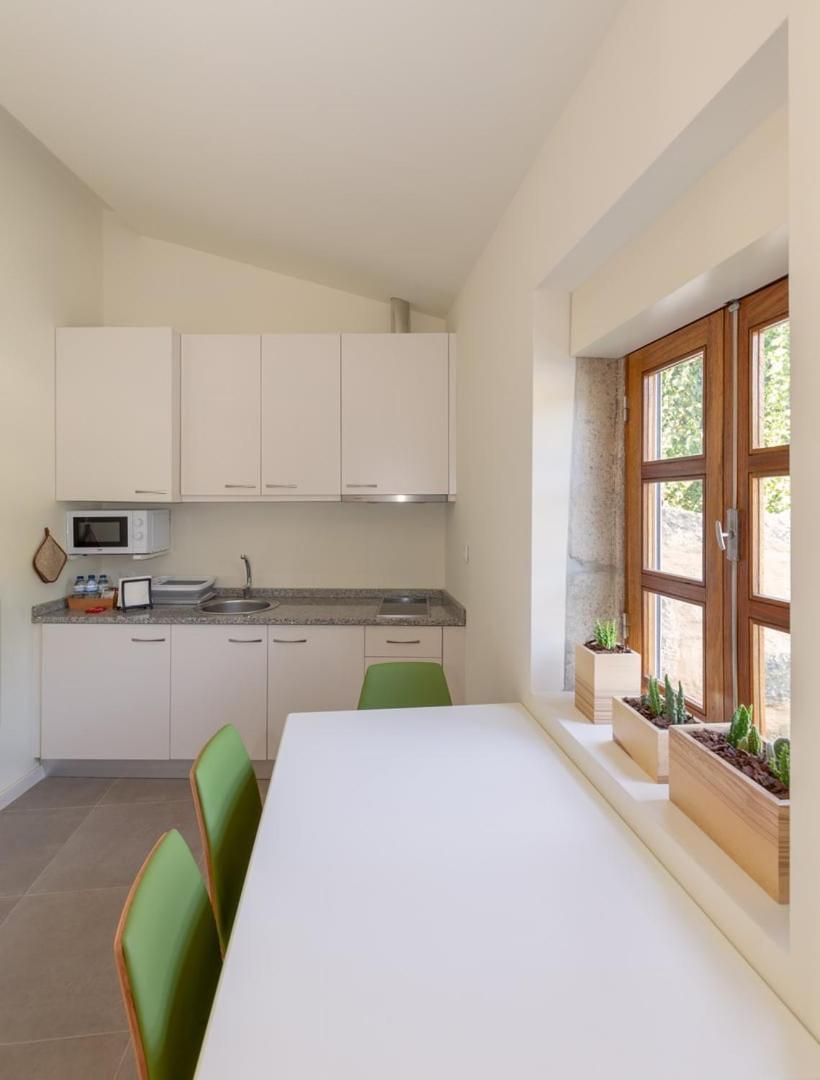 Guestready - Catorze De Outubro Houses II Вила-Нова-ди-Гая Экстерьер фото