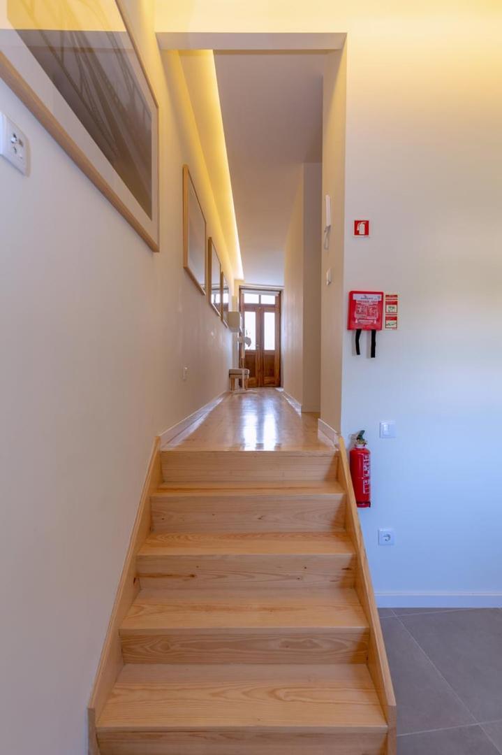 Guestready - Catorze De Outubro Houses II Вила-Нова-ди-Гая Экстерьер фото