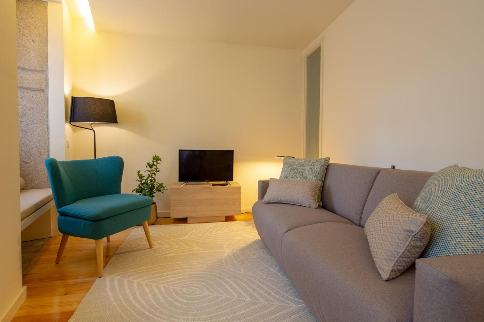 Guestready - Catorze De Outubro Houses II Вила-Нова-ди-Гая Экстерьер фото